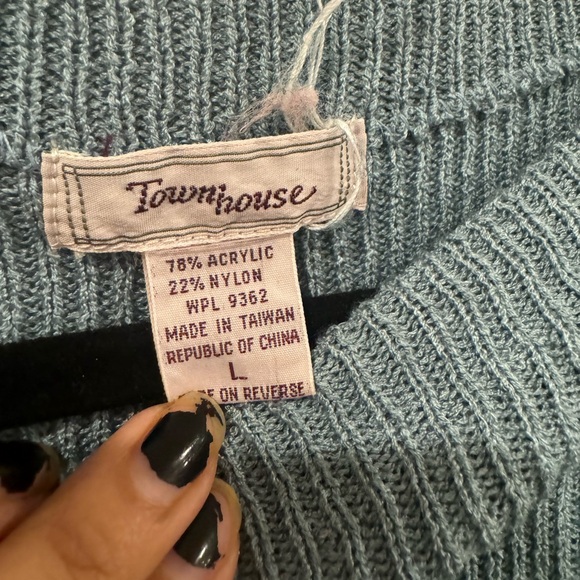 Vintage sweater and skirt set - Picture 2 of 3